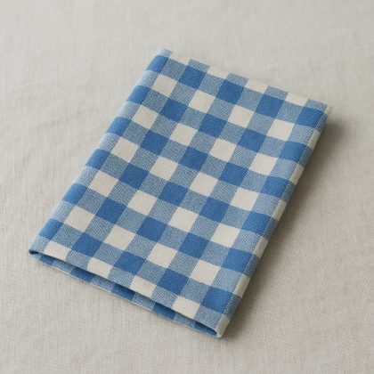 Kain lap kotak biru